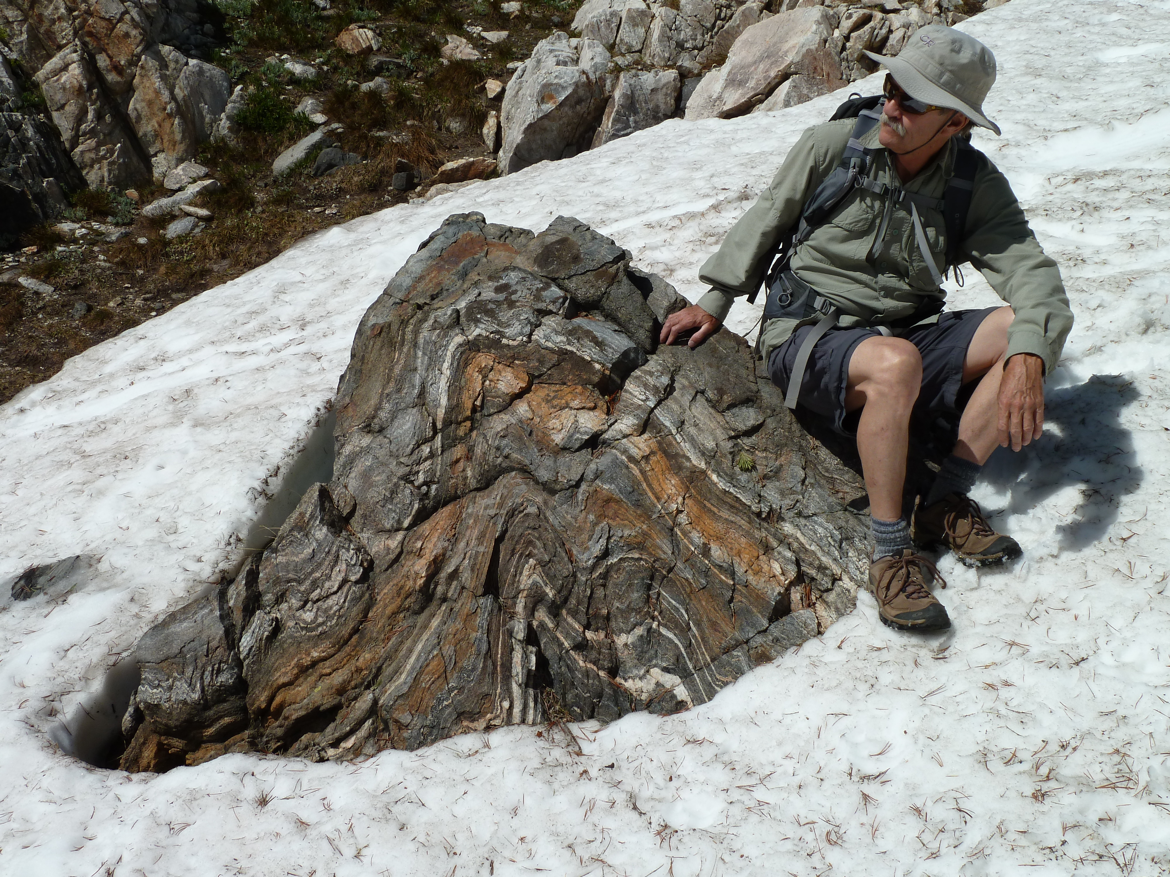 Put Image Description Here