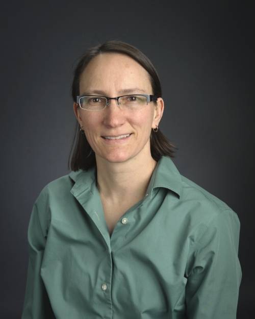 Professional headshot of Shannon Willoughby.