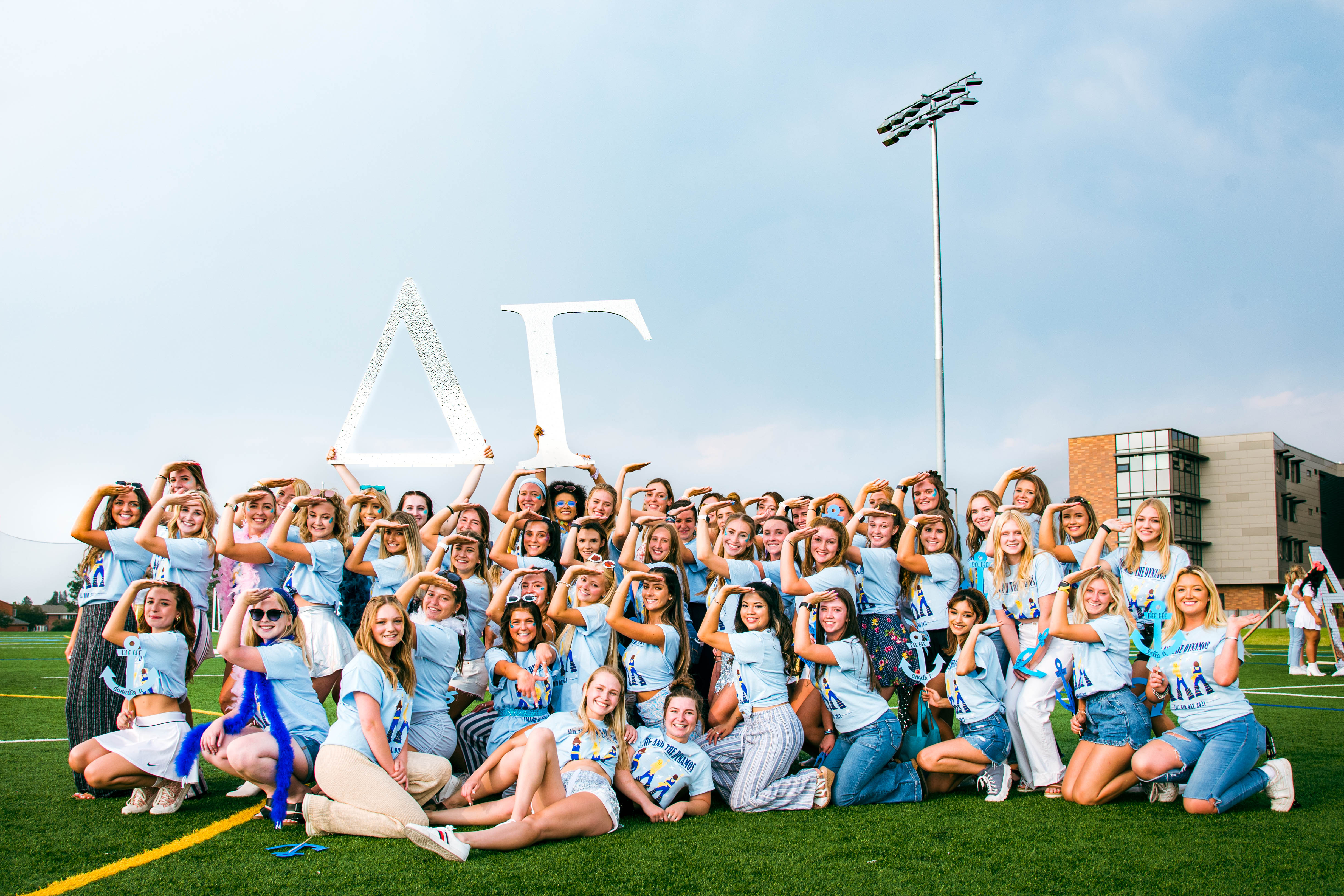 women of Delta Gamma