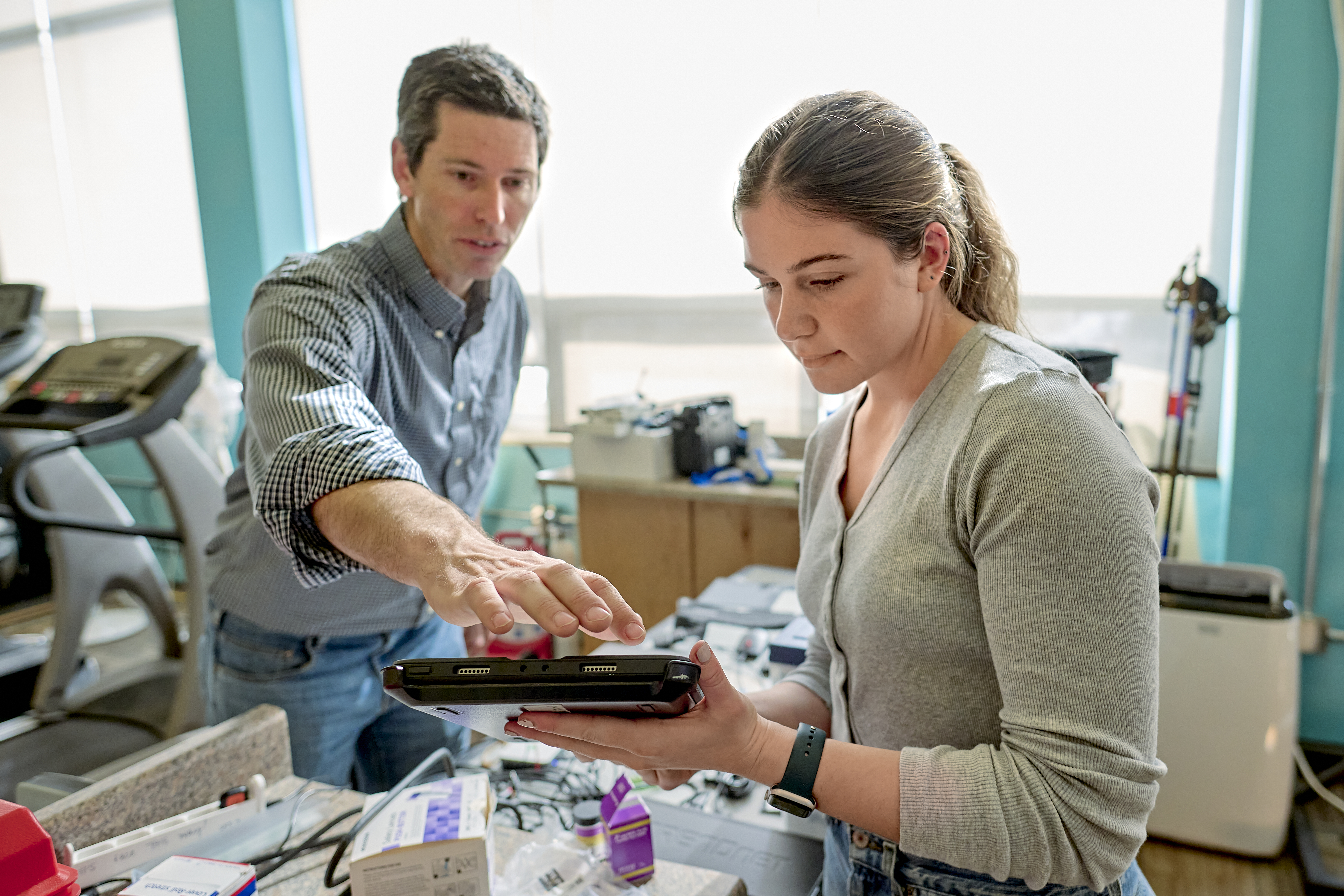 Undergraduate researchers in the Biomechanics Lab