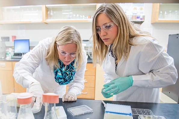 two women in lab