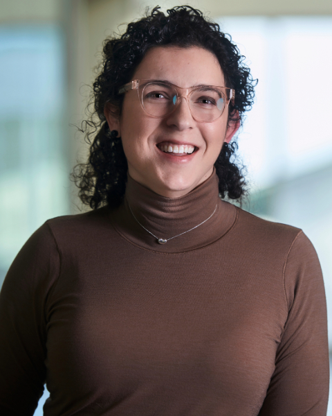 Liz Johnson Headshot